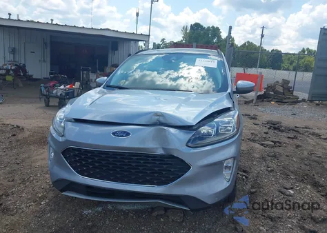 2022 Ford Escape Titanium из США, поврежденный, VIN 1FMCU9J97NUB98509